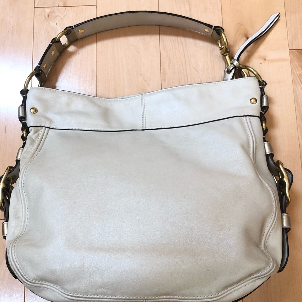 AUTHENTIC Coach Shoulder Bag